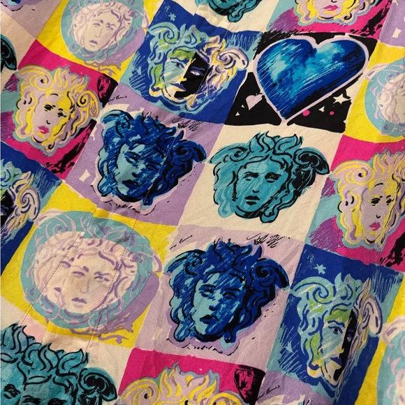 Very rare Gianni Versace Andy Warhol print Medusa head heart silk shirt vintage - Picture 10 of 10